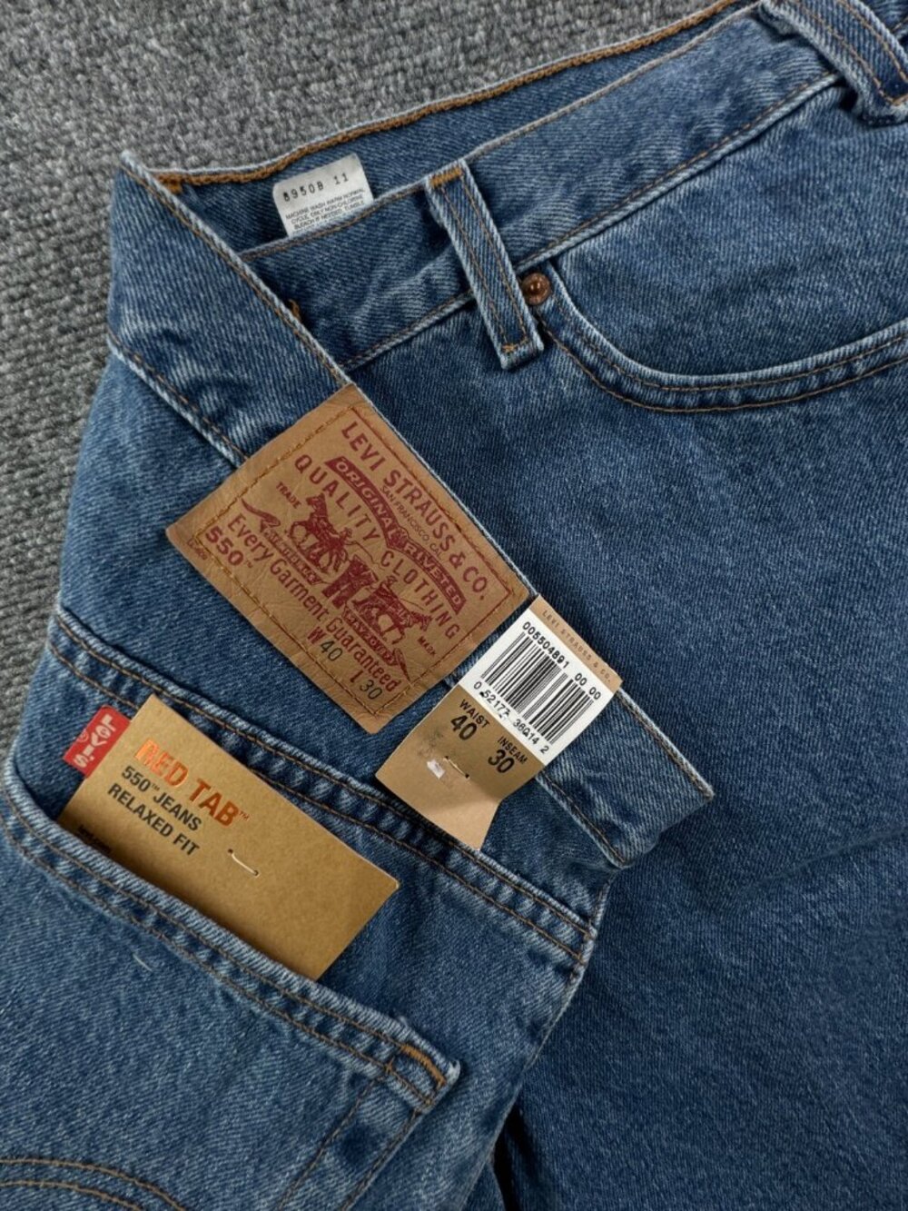 NWT NOS Levi's 550 Jeans 40x30 Blue Relaxed USA Made Straight Denim 2000 Y2K